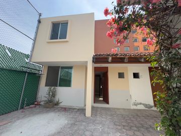 CASA EN VENTA DE 3 RECÁMARAS EN COL. JARDINES DE SANTIAGO PUEBLA