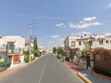 ¡¡¡¡HERMOSA CASA DE ENTREGA INMEDIATA EN OJO DE AGUA TECAMAC!!!!