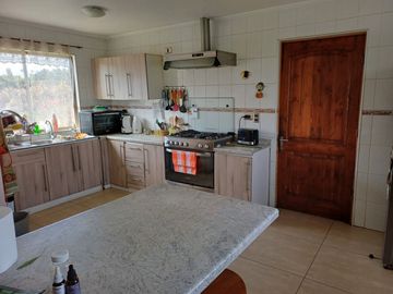 ESTUPENDA CASA EN PARCELA,SECTOR LA PALMA, QUILLOTA 4 DORM 2 BAÑOS