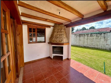 Casa en renta en EXCLUSIVA URBANIZACIÓN de Los Chillos - Sangolqui