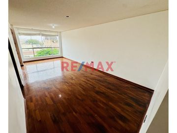 En Venta: Exclusivo Dpto. 4To Piso En Urb. Matellini