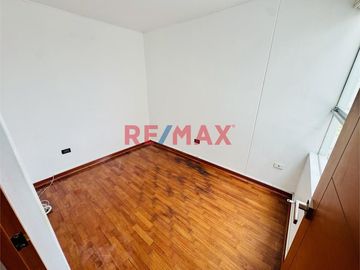 En Venta: Exclusivo Dpto. 4To Piso En Urb. Matellini