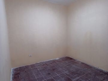 Clasico Y Bien Ubicado Dpto De Primer Piso En Lince Cerca A Av Canevaro