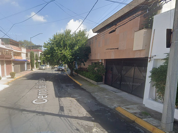 🏡 ¡Tu nuevo hogar te espera en Campestre Churubusco, Coyoacán! 🌳