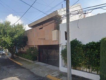 🏡 ¡Tu nuevo hogar te espera en Campestre Churubusco, Coyoacán! 🌳