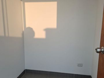 DEPARTAMENTO ESTRENO DÚPLEX VELASCO ASTETE 2226 VISTA ALEGRE SURCO. ENTREGA INMEDIATA. PRECIO INCLUYE COCHERA. 3 DORMITORIOS. 155 m2.