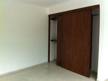 Casa Estilo Mexicano Contemporáneo en privada con áreas verdes y juegos infantiles
