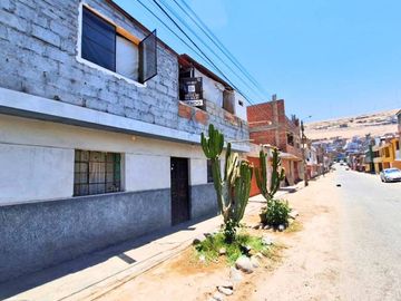 VENTA DE CASA EN LEONCIO PRADO