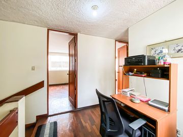 🏡🔑 ¡𝗢𝗣𝗢𝗥𝗧𝗨𝗡𝗜𝗗𝗔𝗗 Ú𝗡𝗜𝗖𝗔! En Venta Hermosa Casa en Mayorazgo, Límite con La Molina 🌟