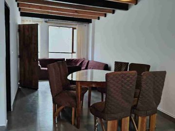 Se vende o se renta bonita casa de lujo en Cotacachi