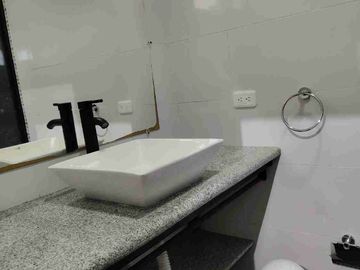 Se vende o se renta bonita casa de lujo en Cotacachi