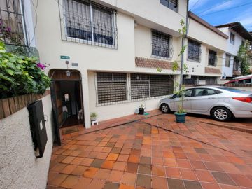 Casa en Venta/ 380 Metros de construcción/ sector la Concepción/ Quito norte