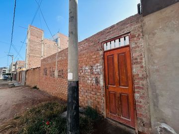 VENTA  DE TERRENO EN LA  URB. SAN ISIDRO  120 M2 - $70,000