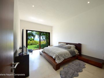 VILLA 2 Niveles en PUNTA ESMERALDA OPORTUNIDAD