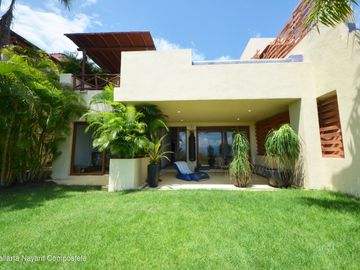 VILLA 2 Niveles en PUNTA ESMERALDA OPORTUNIDAD