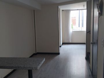 ¡SE VENDE ESPECTACULAR CASA!