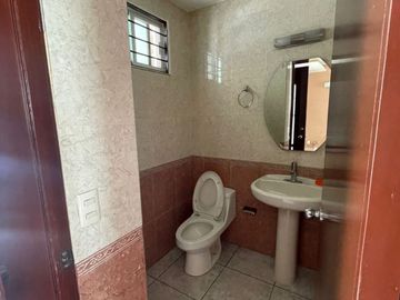 CASA EN VENTA EN REAL PATRIA
