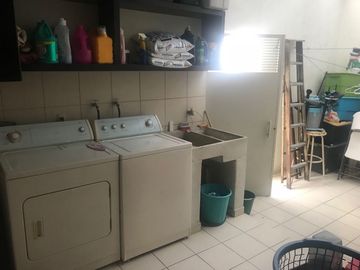 CASA EN VENTA EN LAS CAÑADAS