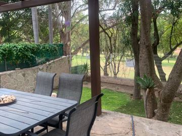 CASA EN VENTA EN LAS CAÑADAS