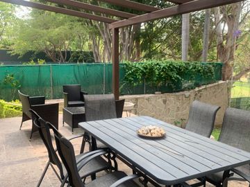 CASA EN VENTA EN LAS CAÑADAS
