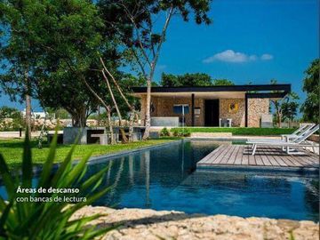 Residencia en Venta en Privada Arbórea Conkal Yucatán