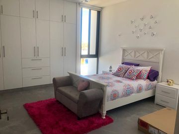 Residencia en Venta en Privada Arbórea Conkal Yucatán