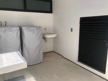Residencia en Venta en Privada Arbórea Conkal Yucatán