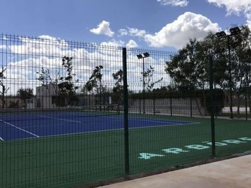 Residencia en Venta en Privada Arbórea Conkal Yucatán