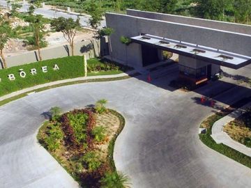Residencia en Venta en Privada Arbórea Conkal Yucatán