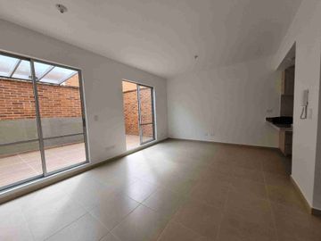 Arriendo casa Conjunto Compostela