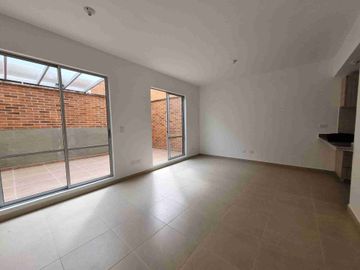 Arriendo casa Conjunto Compostela