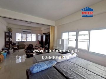 Home office 3.5 floors 107.9 sq.w. Home office near Tha Kham fresh market, Bang Khun Thian-Chaitalay Road, Thian Thale Road, Rama 2 Road, Bang Khun Th