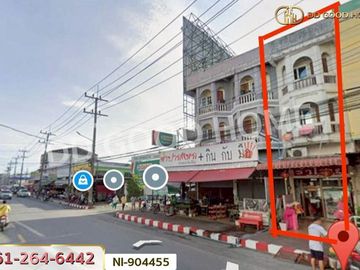 NI-904455 Commercial building, Phatthanakan Khu Kwang Road, Nakhon Si Thammarat, near Robinson Ocean