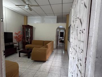 Vendo casa rentera en Sur de Guayaquil