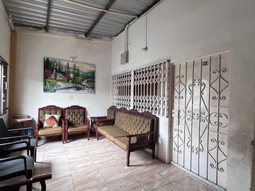 Vendo casa rentera en Sur de Guayaquil