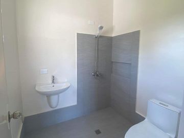 2BR 2TB House Good for Small Family or House Rental Business Near SM Uptown CDeO