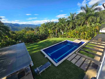 VENDO ESPECTACULAR CASA DE DESCANSO EN ANAPOIMA CUNDINAMARCA  EN CONDOMINIO.