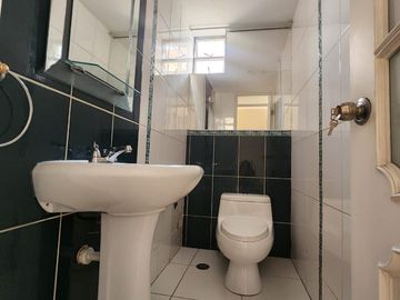CASA EN VENTA EN ZONA RESIDENCIAL DE SACHACA
