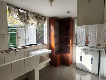 CASA EN VENTA EN ZONA RESIDENCIAL DE SACHACA