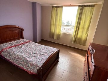 VENTA HERMOSA Y AMPLIA CASA DE CAMPO EN IBARRA, SECTOR SAN CRISTOBAL