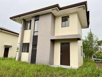 Nuvalli Ready for Occupancy 3 Bedrooms House for Sale in Avida Woodhill Settings