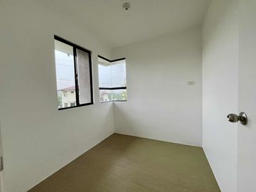 Nuvalli Ready for Occupancy 3 Bedrooms House for Sale in Avida Woodhill Settings