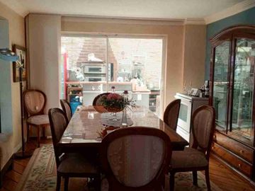 VENDO CASA DENTRO URBANIZACION EL CONDADO