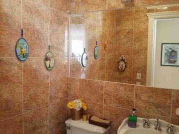 VENDO CASA DENTRO URBANIZACION EL CONDADO
