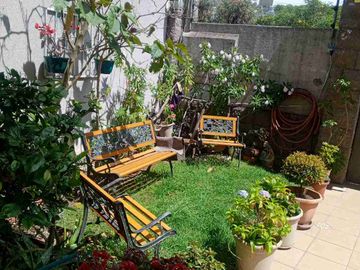 VENDO CASA DENTRO URBANIZACION EL CONDADO