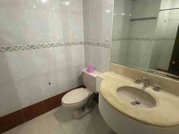 3BR One Lafayette Square, 132 L.P. Leviste St., Makati City
