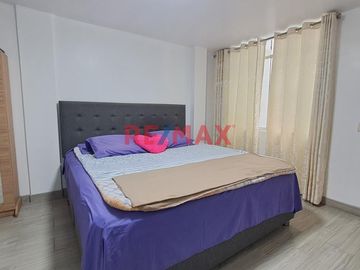 Se Vende Hermoso Dúplex Mas Aires En San Juan De Miraflores Cerca Al Mall Y Metro Atocongo.