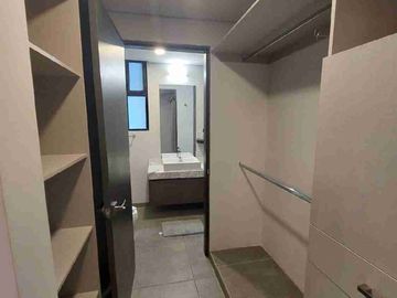 Venta de DEPARTAMENTO amueblado y equipado en Naran