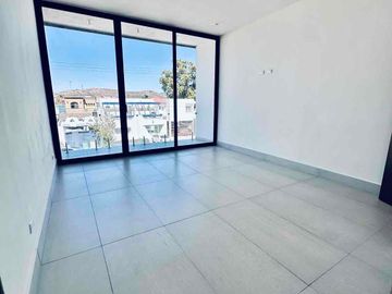 CASA EN VENTA EN SAN CARLOS, SECTOR BAHIA