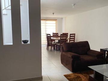 CASA EN VENTA EN FRACCIONAMIENTO ANTURIOS EN LEON, GTO